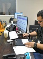 Apoyo 24/7 de agente de fianzas migratorias